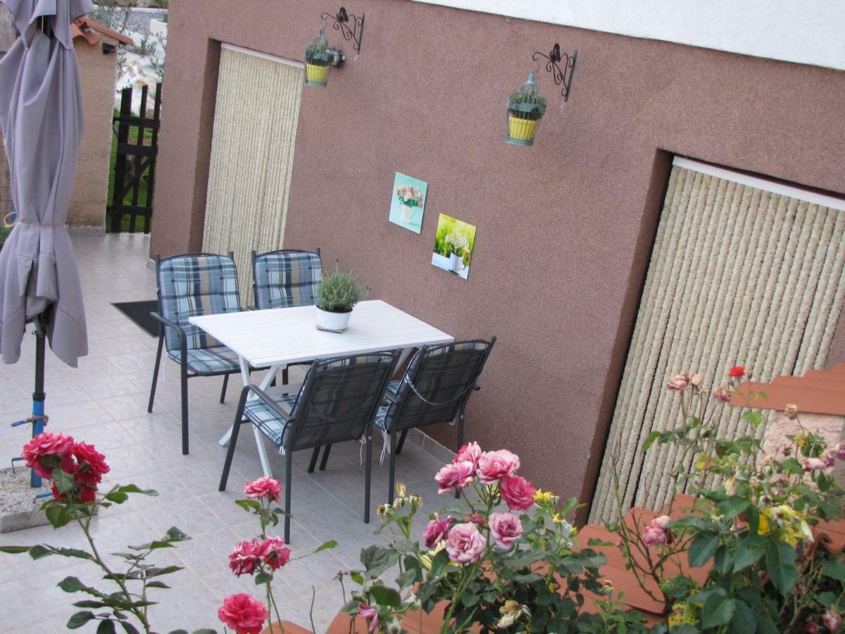 Apartamento Terra Rossa Loborika Exterior foto