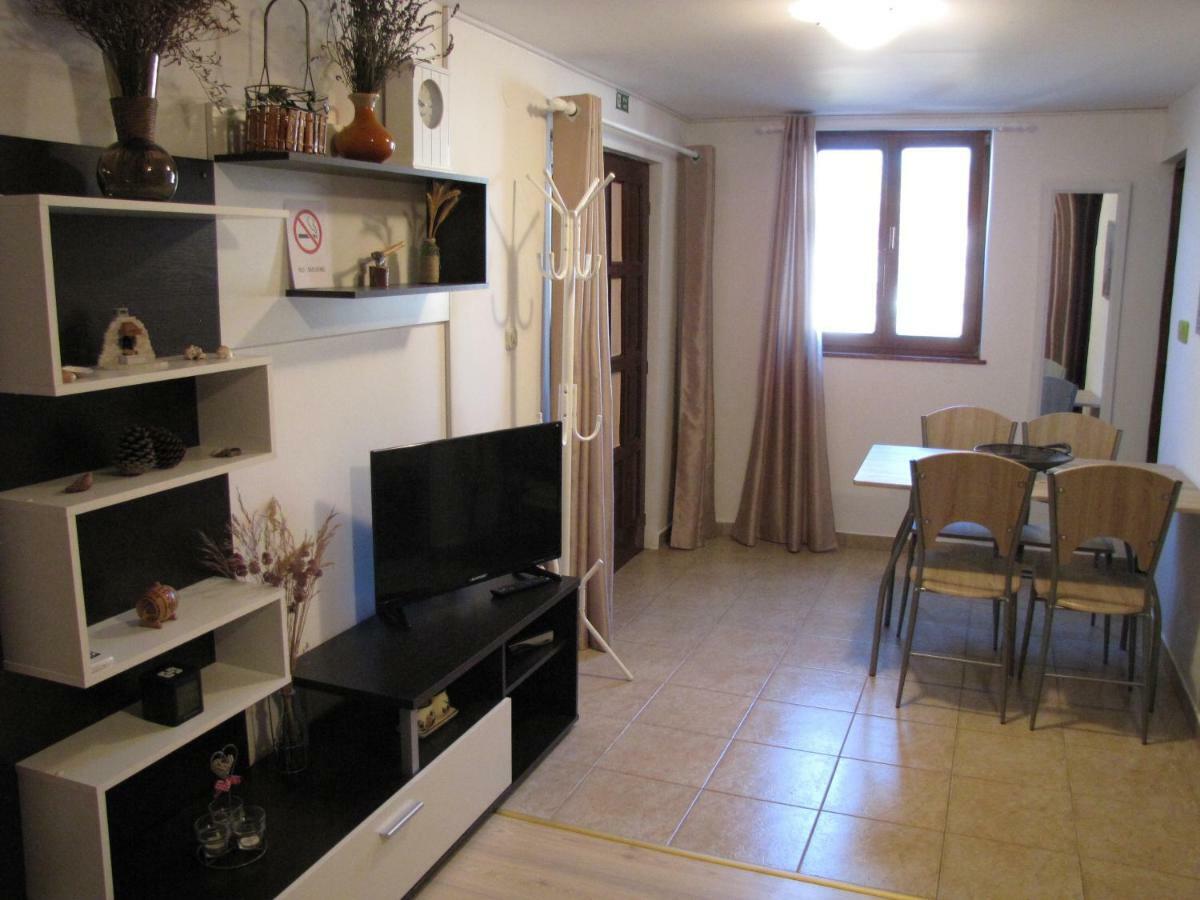 Apartamento Terra Rossa Loborika Exterior foto